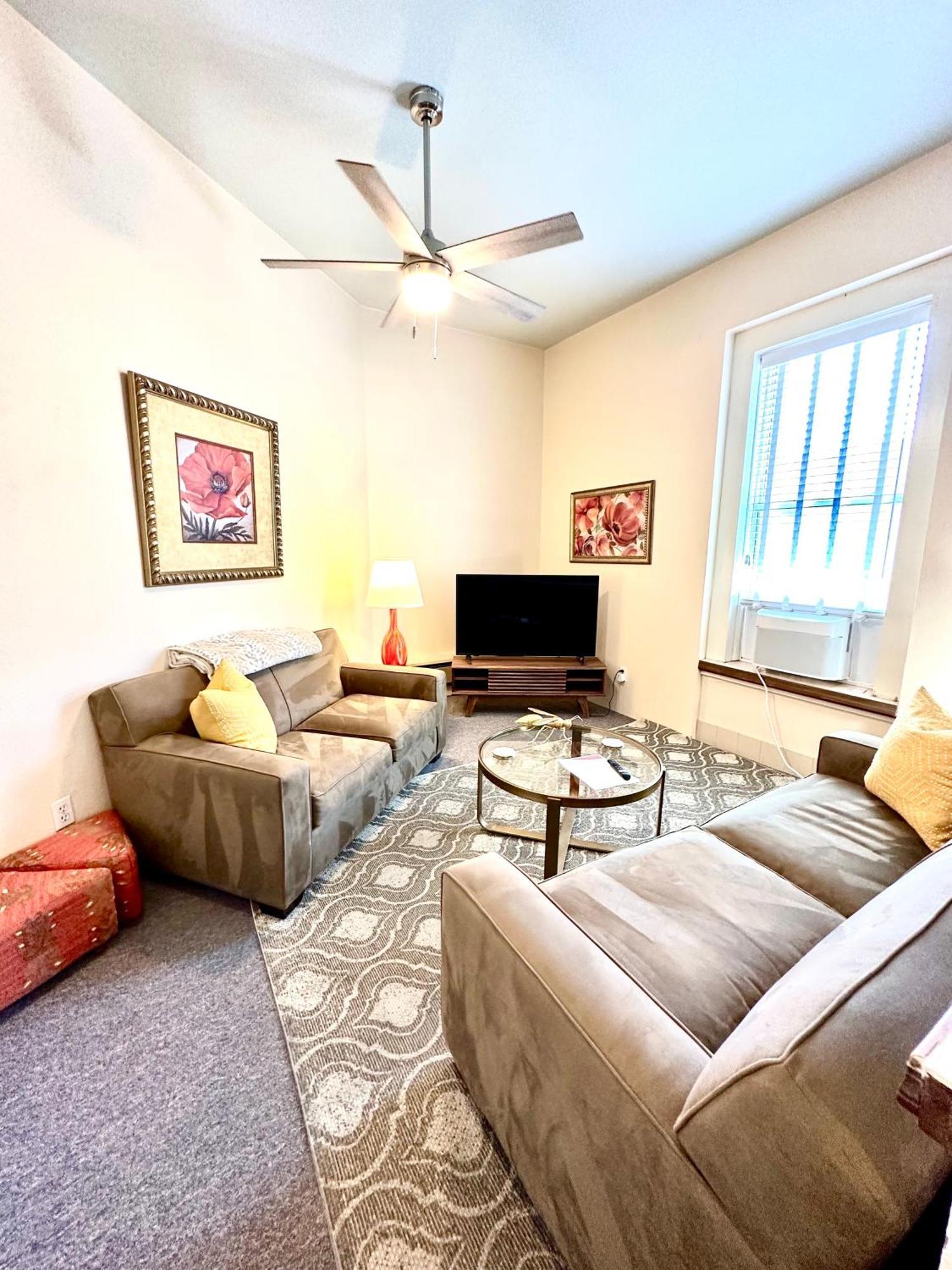 Bisbee Brownstone Suites מראה חיצוני תמונה