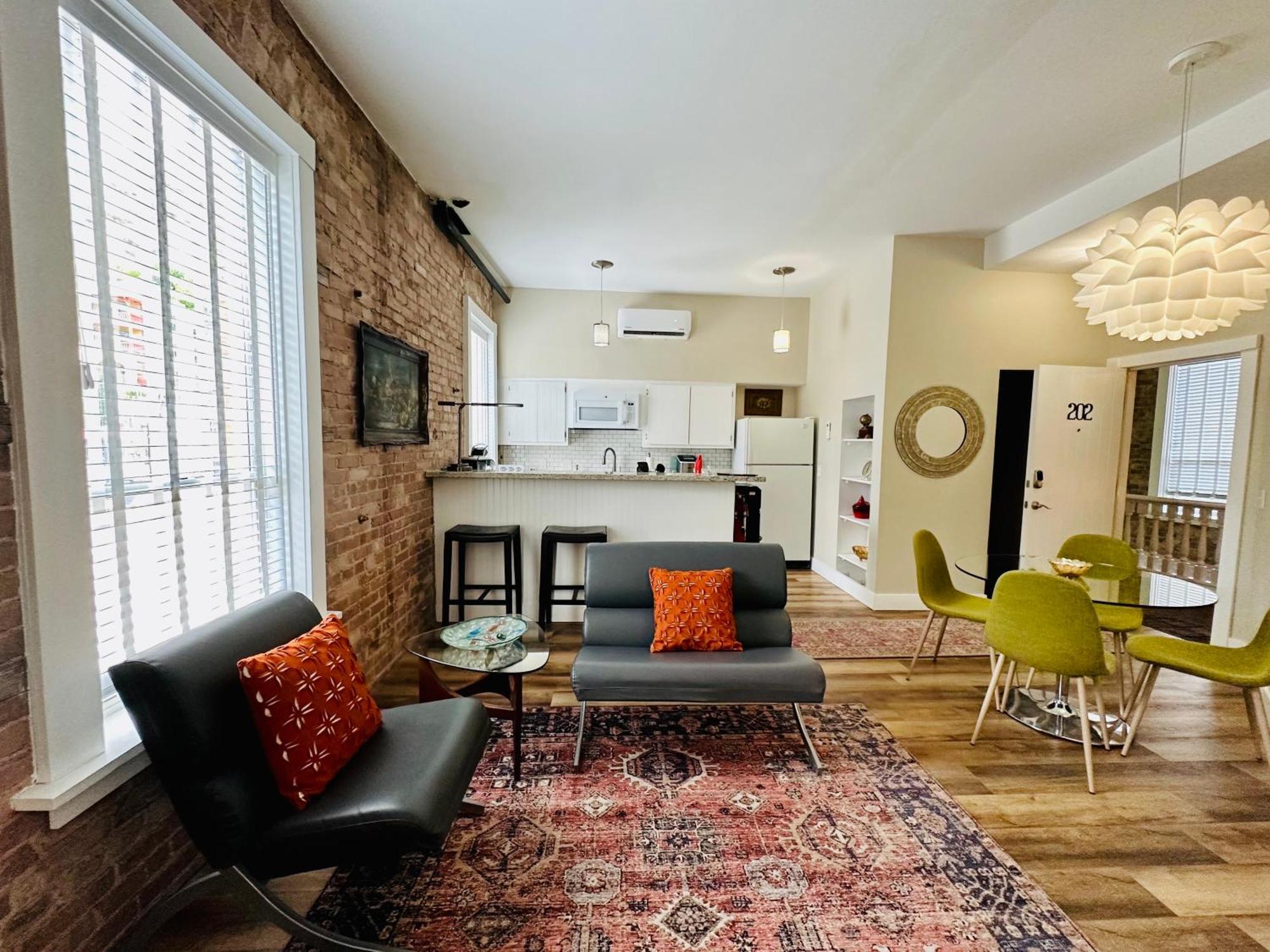 Bisbee Brownstone Suites מראה חיצוני תמונה