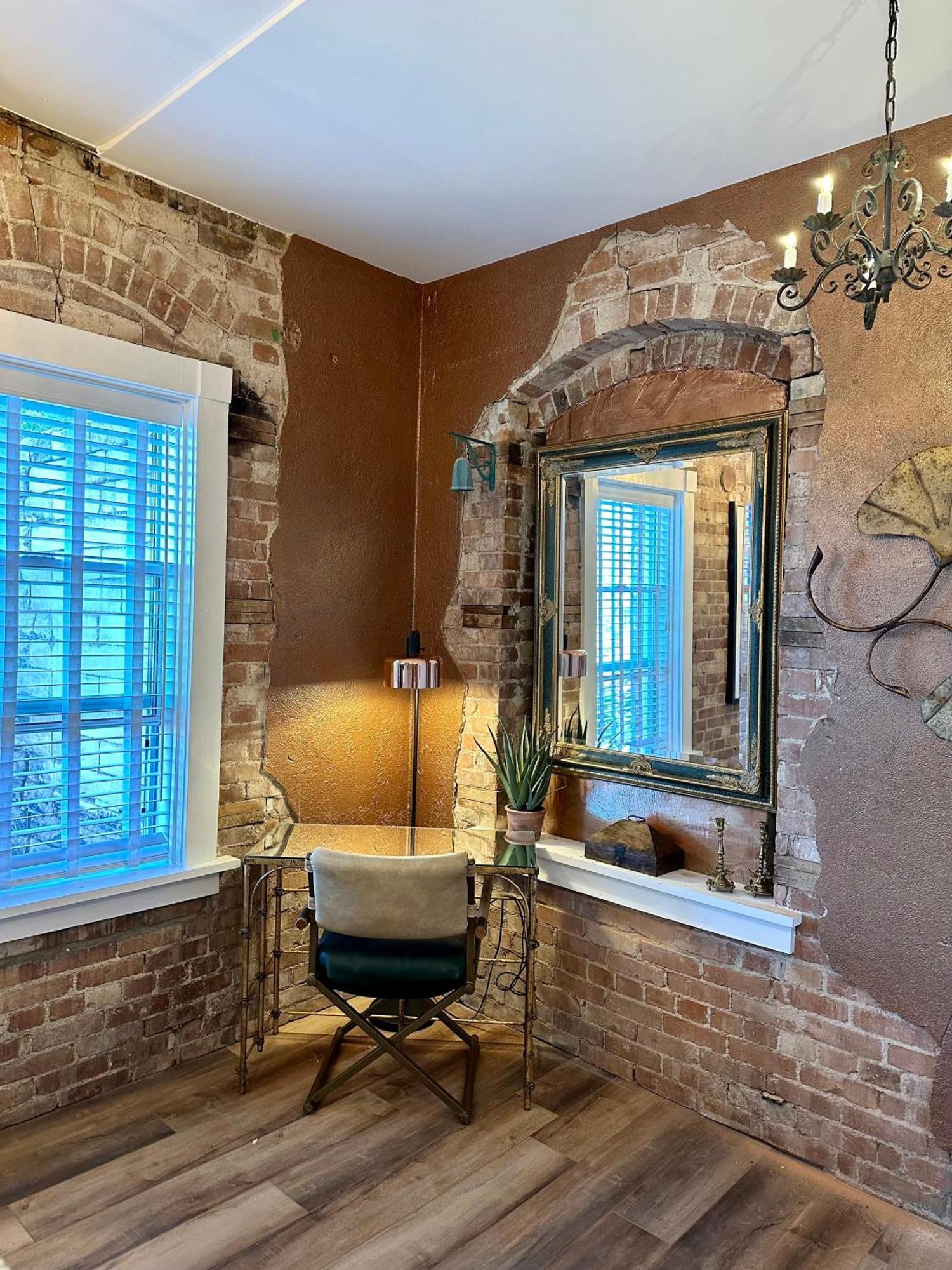 Bisbee Brownstone Suites מראה חיצוני תמונה